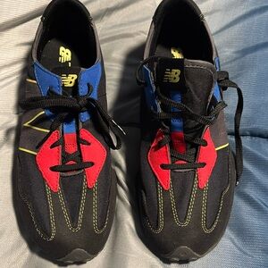 New Balance GS327 Sneakers Cross Trainers Black Red Blue Big Kid Boy's Size 7